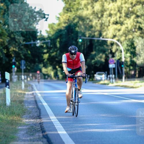 07.09.2025 - 19. Norderstedt Triathlon Michael Burmester http://msf.ph/oto/8832371 07.09.2025 16:28:18 Radfahren 894 meine-sportfotos.de