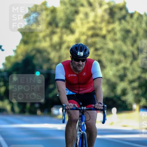 07.09.2025 - 19. Norderstedt Triathlon Michael Burmester http://msf.ph/oto/8832373 07.09.2025 16:28:20 Radfahren 894 meine-sportfotos.de