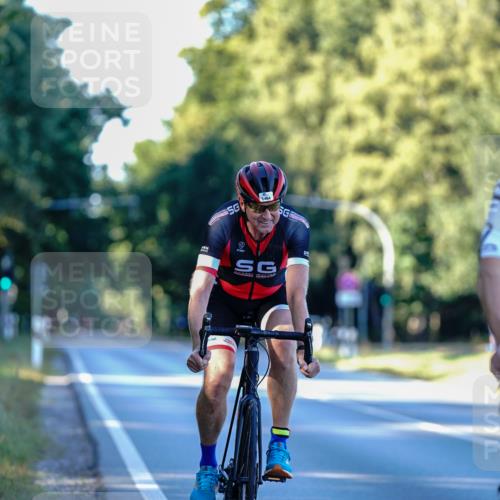 07.09.2025 - 19. Norderstedt Triathlon Michael Burmester http://msf.ph/oto/8832384 07.09.2025 16:29:30 Radfahren 376, 1464 meine-sportfotos.de