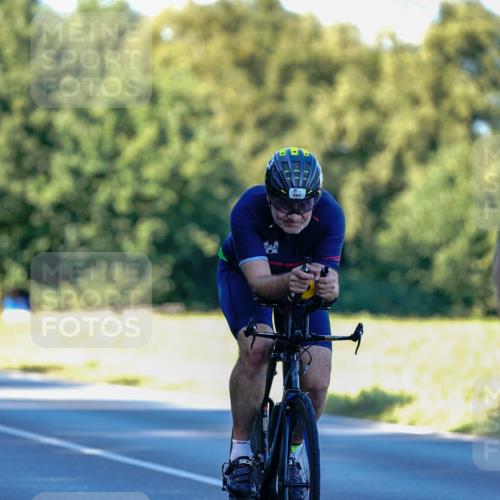 07.09.2025 - 19. Norderstedt Triathlon Michael Burmester http://msf.ph/oto/8832396 07.09.2025 16:29:56 Radfahren 864, 924, 1448 meine-sportfotos.de