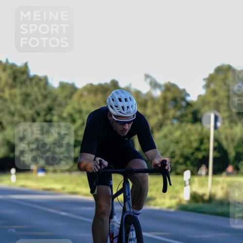 07.09.2025 - 19. Norderstedt Triathlon Michael Burmester http://msf.ph/oto/8832401 07.09.2025 16:30:10 Radfahren 372 meine-sportfotos.de