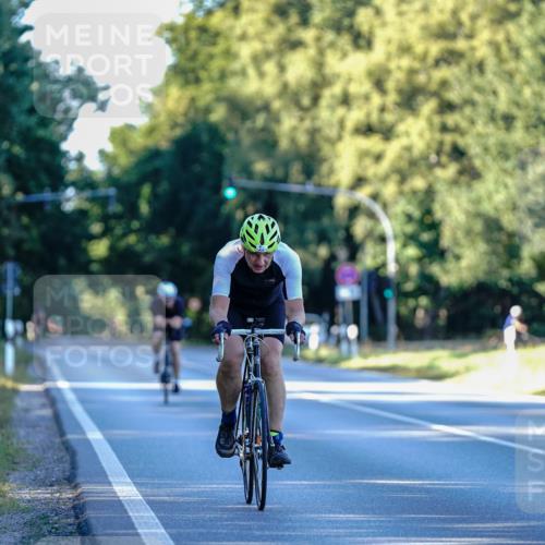 07.09.2025 - 19. Norderstedt Triathlon Michael Burmester http://msf.ph/oto/8832435 07.09.2025 16:32:26 Radfahren 432 meine-sportfotos.de