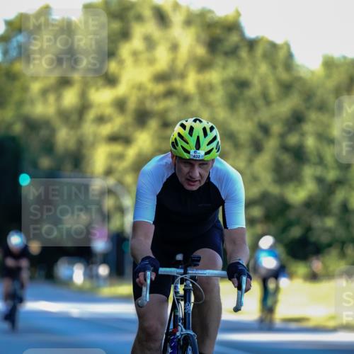 07.09.2025 - 19. Norderstedt Triathlon Michael Burmester http://msf.ph/oto/8832437 07.09.2025 16:32:27 Radfahren 432 meine-sportfotos.de