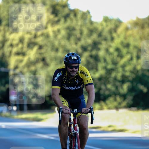 07.09.2025 - 19. Norderstedt Triathlon Michael Burmester http://msf.ph/oto/8832448 07.09.2025 16:34:23 Radfahren 935 meine-sportfotos.de