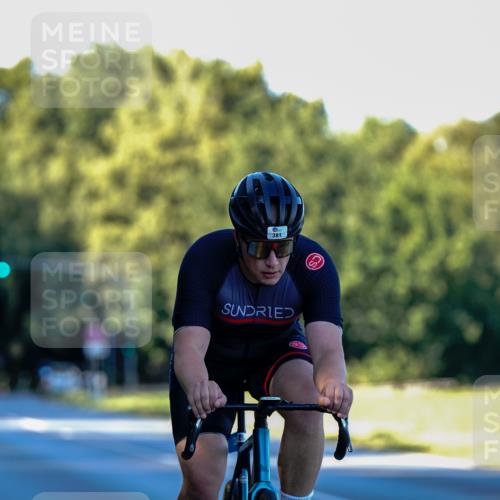 07.09.2025 - 19. Norderstedt Triathlon Michael Burmester http://msf.ph/oto/8832462 07.09.2025 16:35:50 Radfahren 381 meine-sportfotos.de