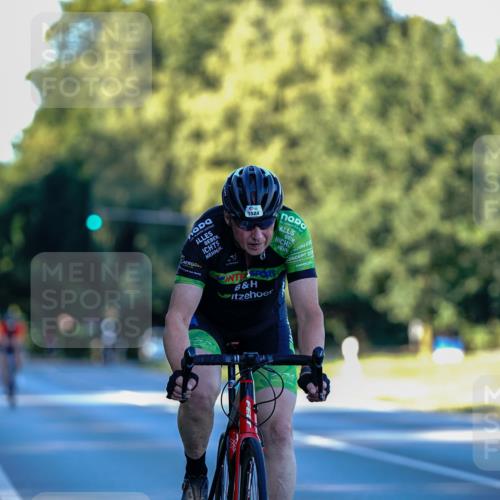 07.09.2025 - 19. Norderstedt Triathlon Michael Burmester http://msf.ph/oto/8832473 07.09.2025 16:36:28 Radfahren 1524 meine-sportfotos.de