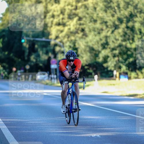 07.09.2025 - 19. Norderstedt Triathlon Michael Burmester http://msf.ph/oto/8832474 07.09.2025 16:36:32 Radfahren 412, 1524 meine-sportfotos.de