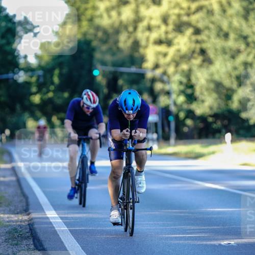07.09.2025 - 19. Norderstedt Triathlon Michael Burmester http://msf.ph/oto/8832481 07.09.2025 16:37:19 Radfahren 1437 meine-sportfotos.de