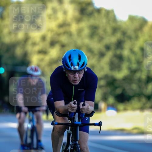 07.09.2025 - 19. Norderstedt Triathlon Michael Burmester http://msf.ph/oto/8832483 07.09.2025 16:37:20 Radfahren 1418, 1437 meine-sportfotos.de