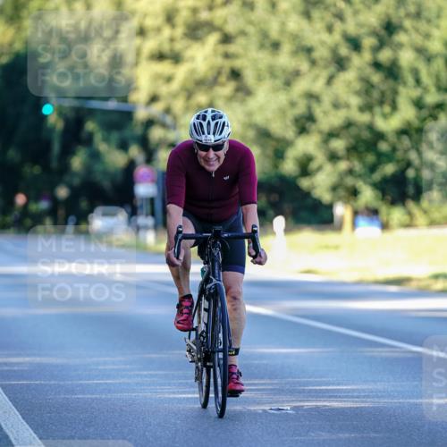 07.09.2025 - 19. Norderstedt Triathlon Michael Burmester http://msf.ph/oto/8832490 07.09.2025 16:37:30 Radfahren 1515 meine-sportfotos.de