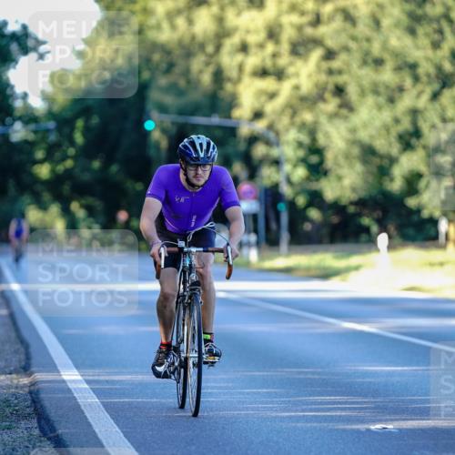 07.09.2025 - 19. Norderstedt Triathlon Michael Burmester http://msf.ph/oto/8832494 07.09.2025 16:37:44 Radfahren 1452 meine-sportfotos.de