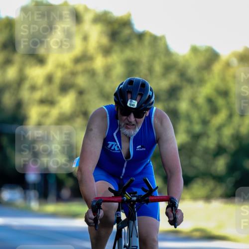 07.09.2025 - 19. Norderstedt Triathlon Michael Burmester http://msf.ph/oto/8832499 07.09.2025 16:37:57 Radfahren 1449 meine-sportfotos.de