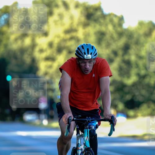 07.09.2025 - 19. Norderstedt Triathlon Michael Burmester http://msf.ph/oto/8832534 07.09.2025 16:40:25 Radfahren 1513 meine-sportfotos.de