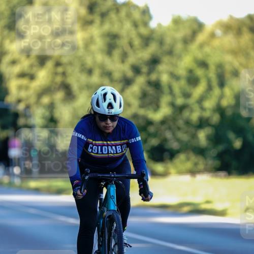 07.09.2025 - 19. Norderstedt Triathlon Michael Burmester http://msf.ph/oto/8832537 07.09.2025 16:40:52 Radfahren 954 meine-sportfotos.de