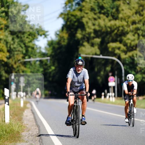 07.09.2025 - 19. Norderstedt Triathlon Michael Burmester http://msf.ph/oto/8832562 07.09.2025 11:44:46 Radfahren 186, 192 meine-sportfotos.de