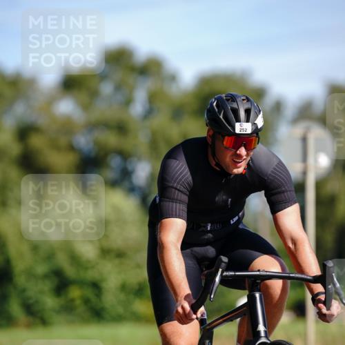 07.09.2025 - 19. Norderstedt Triathlon Michael Burmester http://msf.ph/oto/8832626 07.09.2025 11:47:30 Radfahren 155, 252, 279, 303 meine-sportfotos.de