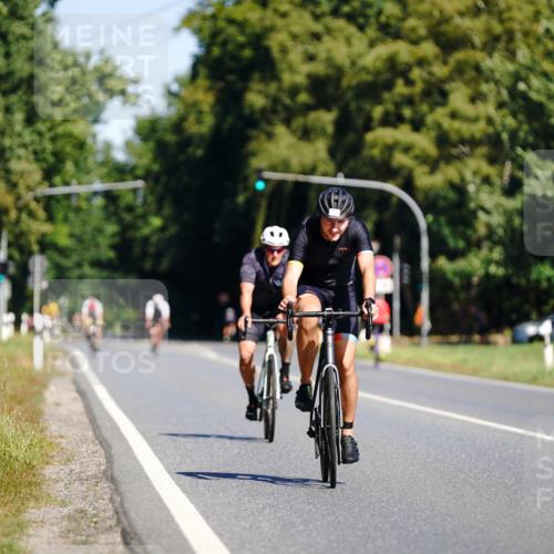 07.09.2025 - 19. Norderstedt Triathlon Michael Burmester http://msf.ph/oto/8832668 07.09.2025 11:49:45 Radfahren 1223 meine-sportfotos.de