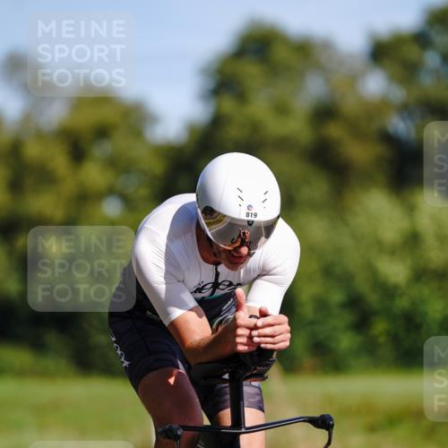 07.09.2025 - 19. Norderstedt Triathlon Michael Burmester http://msf.ph/oto/8832687 07.09.2025 11:50:16 Radfahren 228, 819 meine-sportfotos.de