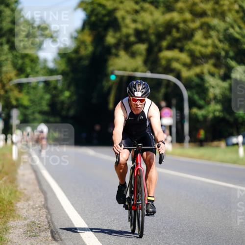 07.09.2025 - 19. Norderstedt Triathlon Michael Burmester http://msf.ph/oto/8832720 07.09.2025 11:51:52 Radfahren 267, 782, 1319 meine-sportfotos.de
