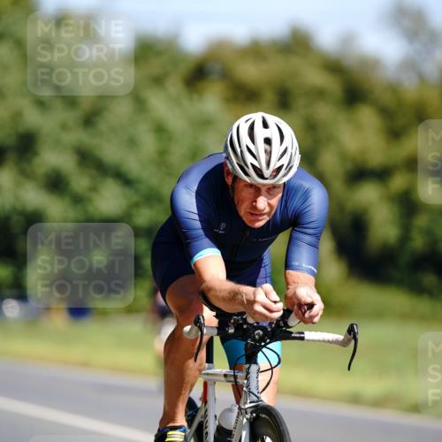 07.09.2025 - 19. Norderstedt Triathlon Michael Burmester http://msf.ph/oto/8832747 07.09.2025 11:52:51 Radfahren 136, 791, 837 meine-sportfotos.de
