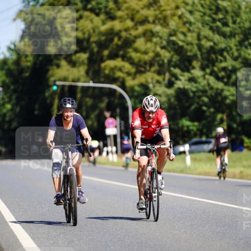 07.09.2025 - 19. Norderstedt Triathlon Michael Burmester http://msf.ph/oto/8832752 07.09.2025 11:53:20 Radfahren 286, 800 meine-sportfotos.de