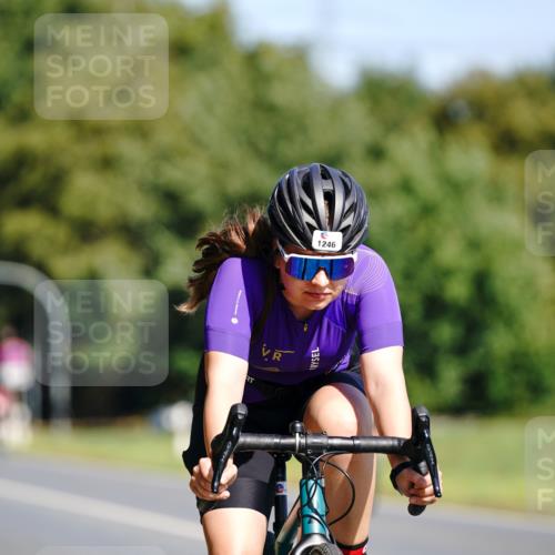 07.09.2025 - 19. Norderstedt Triathlon Michael Burmester http://msf.ph/oto/8832769 07.09.2025 11:53:47 Radfahren 1246 meine-sportfotos.de
