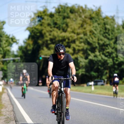 07.09.2025 - 19. Norderstedt Triathlon Michael Burmester http://msf.ph/oto/8832787 07.09.2025 11:54:18 Radfahren 287 meine-sportfotos.de