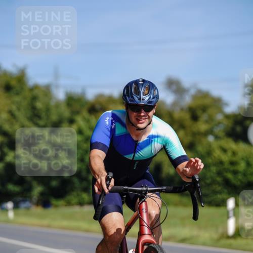 07.09.2025 - 19. Norderstedt Triathlon Michael Burmester http://msf.ph/oto/8832807 07.09.2025 11:54:42 Radfahren 741, 779, 1371 meine-sportfotos.de