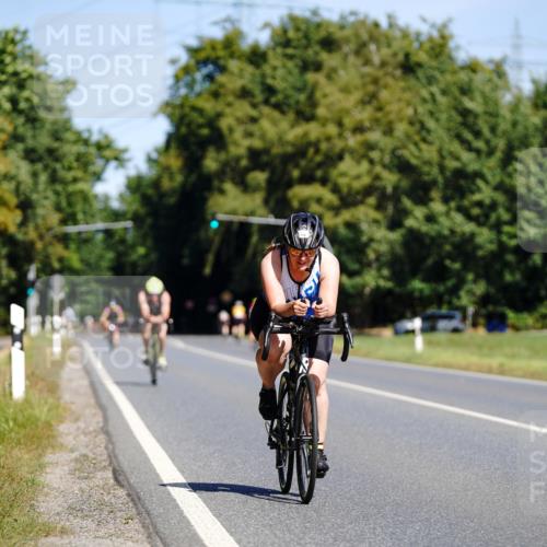 07.09.2025 - 19. Norderstedt Triathlon Michael Burmester http://msf.ph/oto/8832810 07.09.2025 11:54:44 Radfahren 741, 779, 1371 meine-sportfotos.de