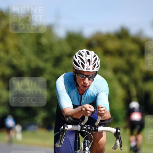 07.09.2025 - 19. Norderstedt Triathlon Michael Burmester http://msf.ph/oto/8832823 07.09.2025 11:55:05 Radfahren 807 meine-sportfotos.de
