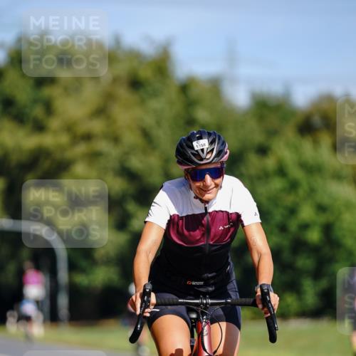 07.09.2025 - 19. Norderstedt Triathlon Michael Burmester http://msf.ph/oto/8832826 07.09.2025 11:55:09 Radfahren 1358 meine-sportfotos.de