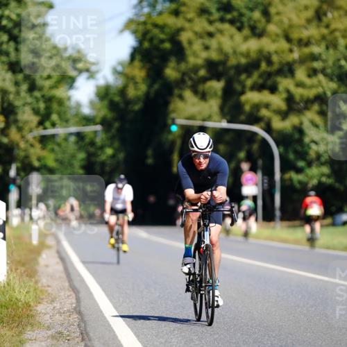 07.09.2025 - 19. Norderstedt Triathlon Michael Burmester http://msf.ph/oto/8832835 07.09.2025 11:55:34 Radfahren 226 meine-sportfotos.de