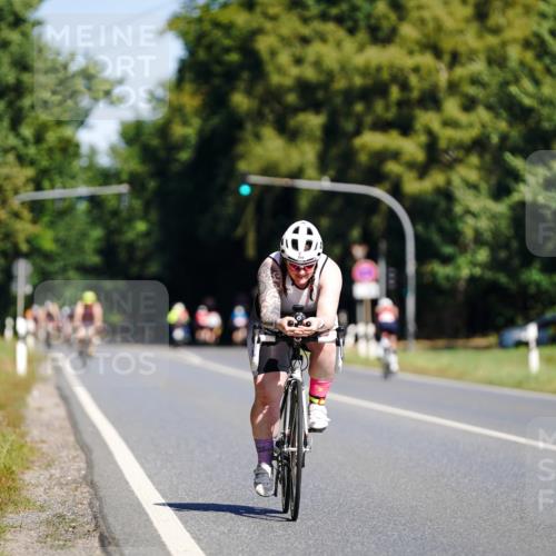 07.09.2025 - 19. Norderstedt Triathlon Michael Burmester http://msf.ph/oto/8832850 07.09.2025 11:55:58 Radfahren 259 meine-sportfotos.de