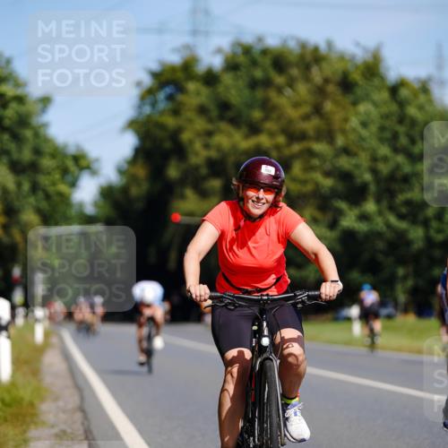 07.09.2025 - 19. Norderstedt Triathlon Michael Burmester http://msf.ph/oto/8832872 07.09.2025 11:56:35 Radfahren 234, 803, 838, 1348, 1349 meine-sportfotos.de