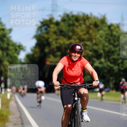 07.09.2025 - 19. Norderstedt Triathlon Michael Burmester http://msf.ph/oto/8832873 07.09.2025 11:56:35 Radfahren 234, 803, 838, 1348, 1349 meine-sportfotos.de