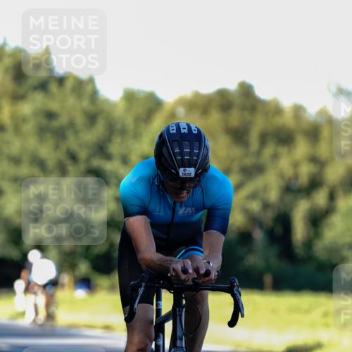 07.09.2025 - 19. Norderstedt Triathlon Michael Burmester http://msf.ph/oto/8832892 07.09.2025 16:22:23 Radfahren 1443, 1632 meine-sportfotos.de