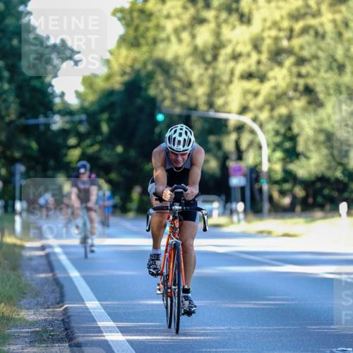07.09.2025 - 19. Norderstedt Triathlon Michael Burmester http://msf.ph/oto/8832951 07.09.2025 16:23:47 Radfahren 1419 meine-sportfotos.de