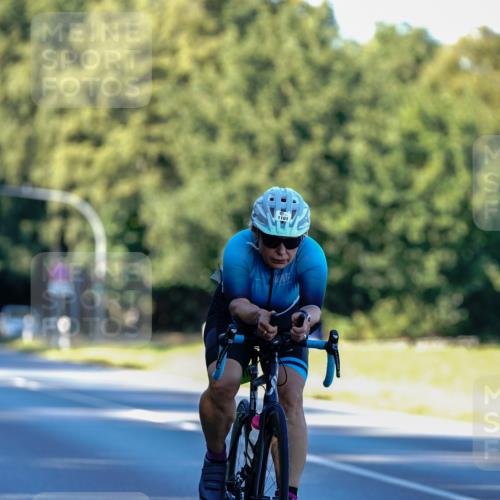 07.09.2025 - 19. Norderstedt Triathlon Michael Burmester http://msf.ph/oto/8832962 07.09.2025 16:24:04 Radfahren 1101 meine-sportfotos.de