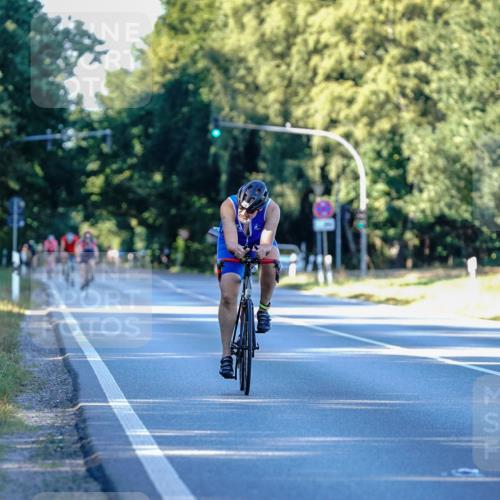 07.09.2025 - 19. Norderstedt Triathlon Michael Burmester http://msf.ph/oto/8832986 07.09.2025 16:24:53 Radfahren 1449 meine-sportfotos.de