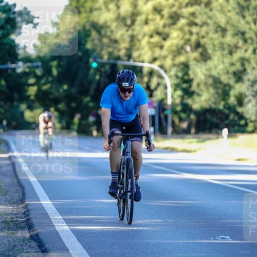 07.09.2025 - 19. Norderstedt Triathlon Michael Burmester http://msf.ph/oto/8833026 07.09.2025 16:26:00 Radfahren 383 meine-sportfotos.de