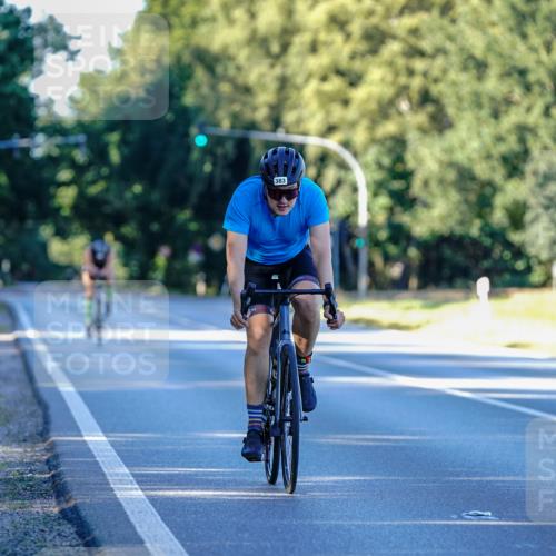 07.09.2025 - 19. Norderstedt Triathlon Michael Burmester http://msf.ph/oto/8833027 07.09.2025 16:26:00 Radfahren 383 meine-sportfotos.de