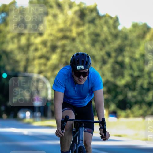 07.09.2025 - 19. Norderstedt Triathlon Michael Burmester http://msf.ph/oto/8833028 07.09.2025 16:26:01 Radfahren 383 meine-sportfotos.de