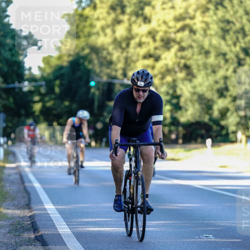 07.09.2025 - 19. Norderstedt Triathlon Michael Burmester http://msf.ph/oto/8833035 07.09.2025 16:27:05 Radfahren 380, 1516 meine-sportfotos.de