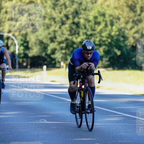 07.09.2025 - 19. Norderstedt Triathlon Michael Burmester http://msf.ph/oto/8833039 07.09.2025 16:27:07 Radfahren 380, 1106, 1516 meine-sportfotos.de