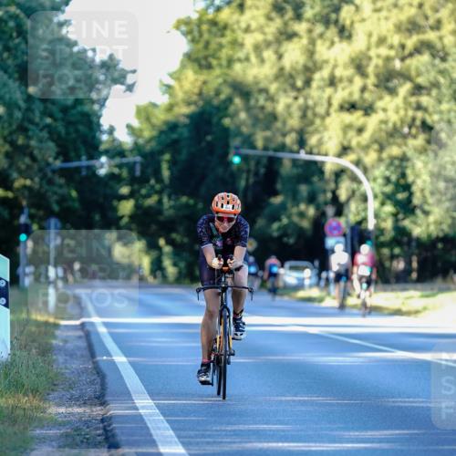 07.09.2025 - 19. Norderstedt Triathlon Michael Burmester http://msf.ph/oto/8833055 07.09.2025 16:28:32 Radfahren 1613 meine-sportfotos.de