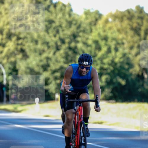 07.09.2025 - 19. Norderstedt Triathlon Michael Burmester http://msf.ph/oto/8833072 07.09.2025 16:29:55 Radfahren 864, 924, 1448 meine-sportfotos.de