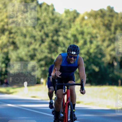 07.09.2025 - 19. Norderstedt Triathlon Michael Burmester http://msf.ph/oto/8833073 07.09.2025 16:29:55 Radfahren 864, 924, 1448 meine-sportfotos.de