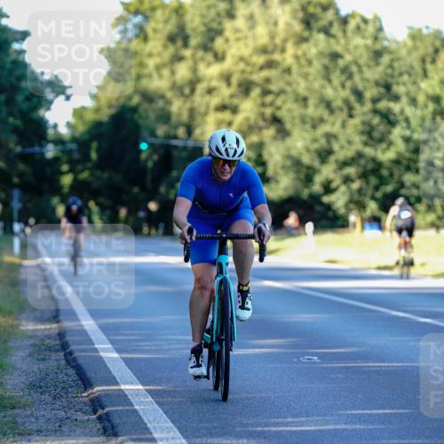 07.09.2025 - 19. Norderstedt Triathlon Michael Burmester http://msf.ph/oto/8833087 07.09.2025 16:30:23 Radfahren 371, 1454 meine-sportfotos.de