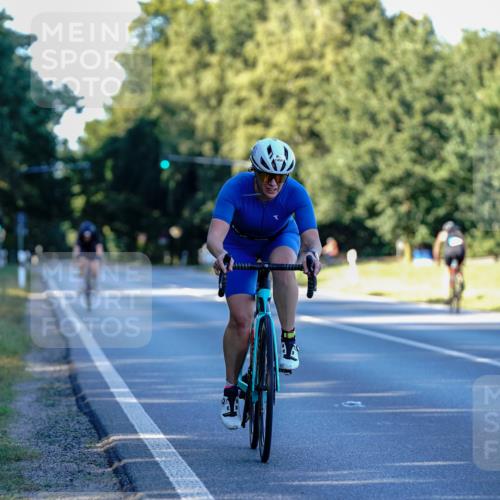 07.09.2025 - 19. Norderstedt Triathlon Michael Burmester http://msf.ph/oto/8833088 07.09.2025 16:30:23 Radfahren 371, 1454 meine-sportfotos.de