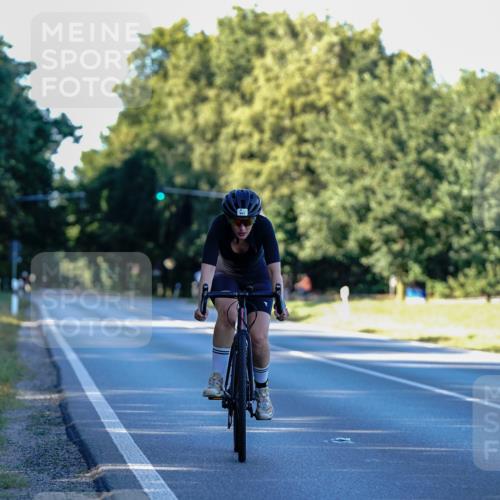 07.09.2025 - 19. Norderstedt Triathlon Michael Burmester http://msf.ph/oto/8833090 07.09.2025 16:30:28 Radfahren 941 meine-sportfotos.de